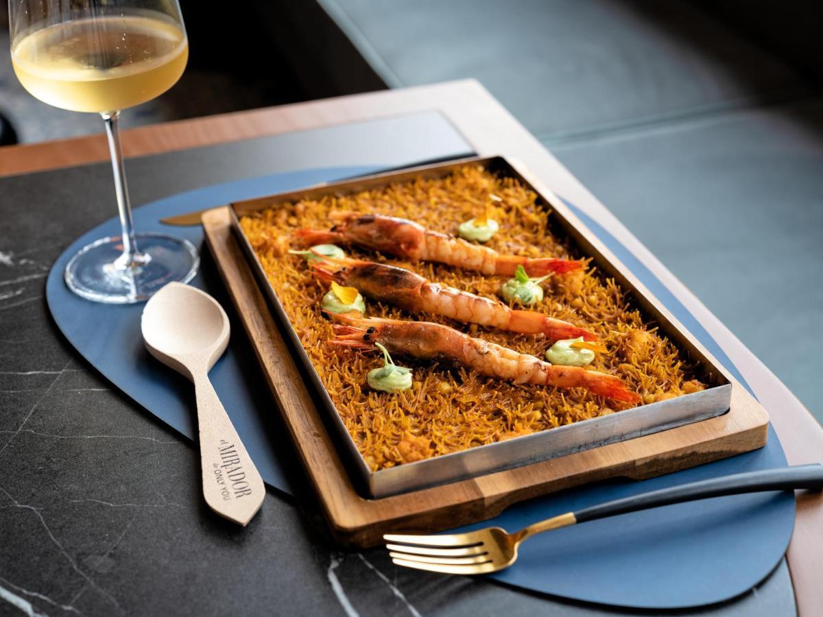 Only You Hotel Valencia Bagian luar foto A prawn biryani